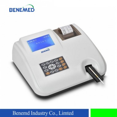 Semi-Auto Urine Analyzer for Hospital Lab Customized Urine Strips