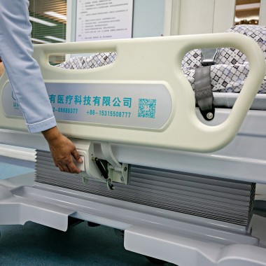 QUYOU MEDICAL TRANSFER VEHICLE