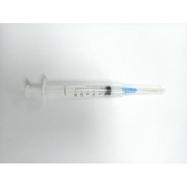 Retractable auto disabled syringe