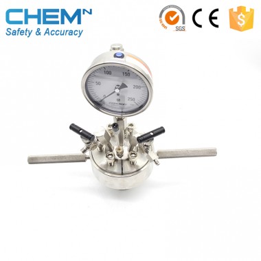 High pressure vessel chemical batch reactor