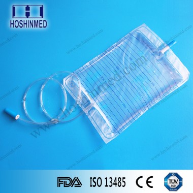 Pull push valve urine bag